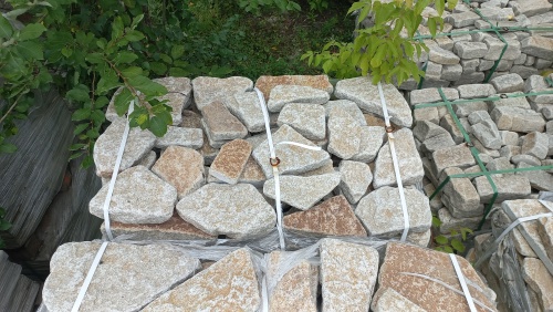 Гранитный плитняк галтованный для парковки купить в Саратовской области