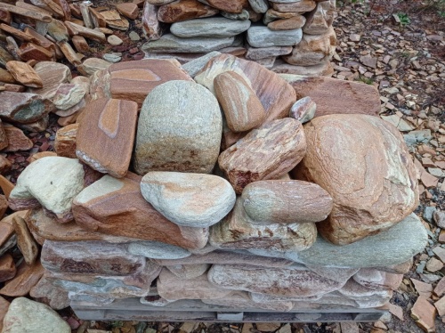 Златолит жёлтый, жёлто-зелёный глыбки и валуны для ланшафтного дизайна купить в Саратовской области