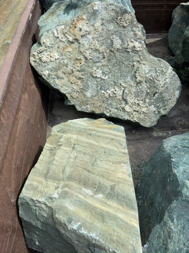 Ландшафтные глыбы зелёные 200-500 килограмм купить в Саратовской области