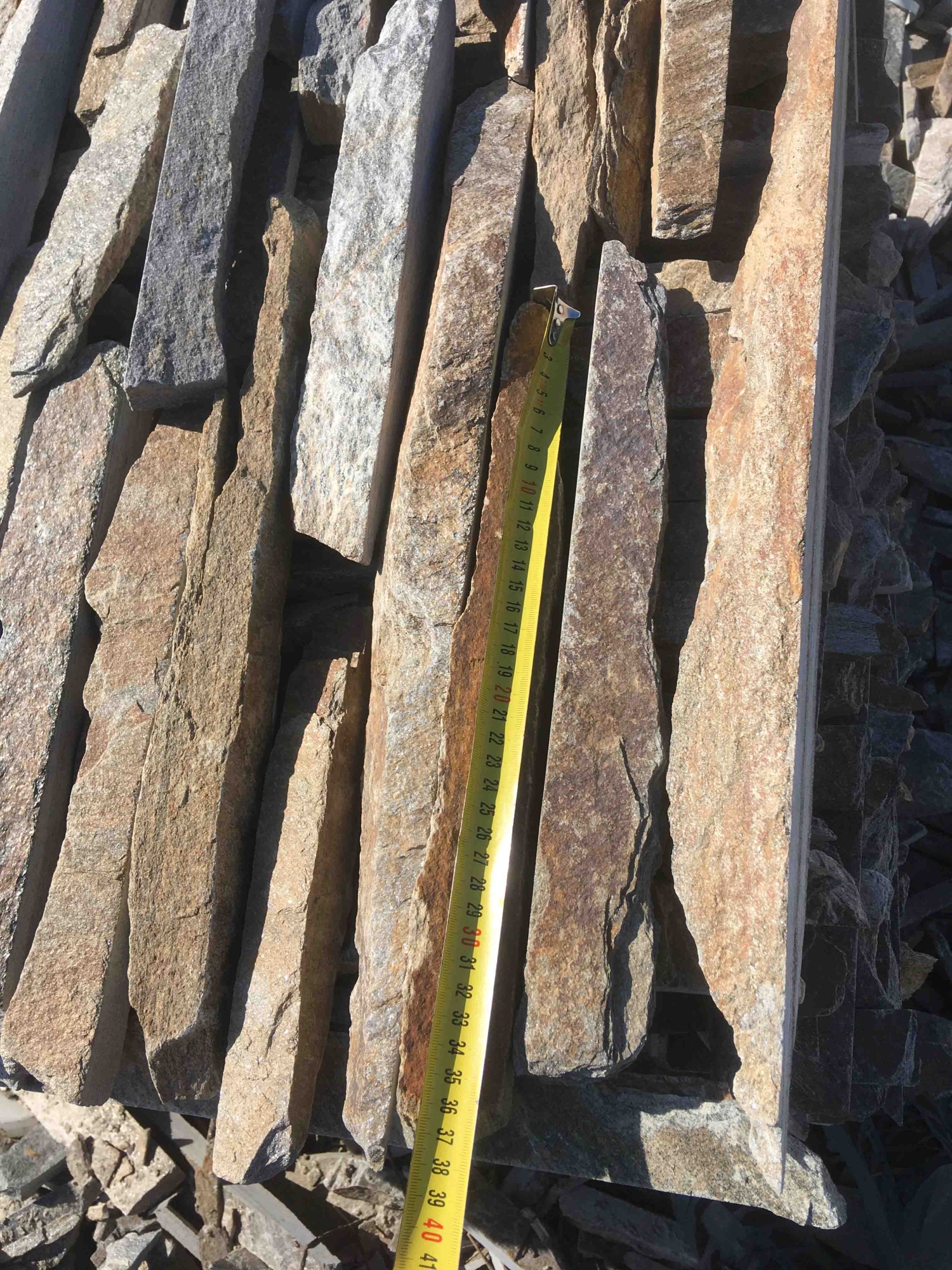 Горбушка златолит мультиколор для облицовки купить в Саратовской области