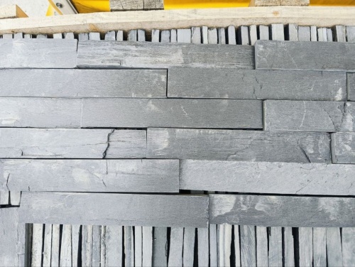 Плитка чёрная из натурального камня фасадная 30 см * 5 см, толщина 7 мм -30 мм купить в Саратовской области