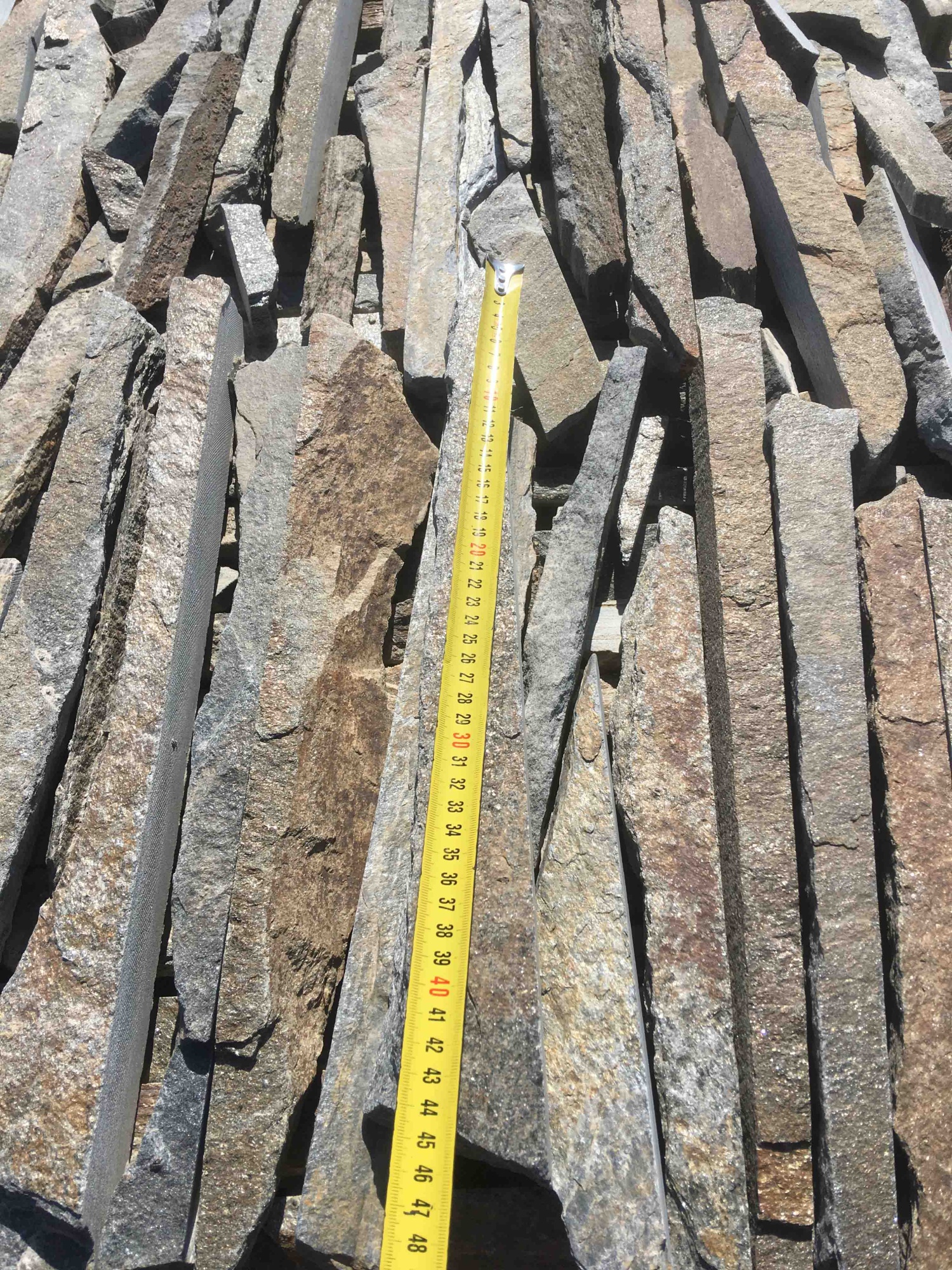 Горбушка златолит мультиколор для облицовки купить в Саратовской области