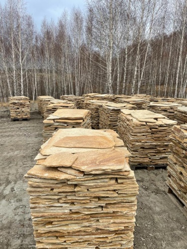 Плитняк златолит жёлтый для фасада 1,5-3 см купить в Саратовской области