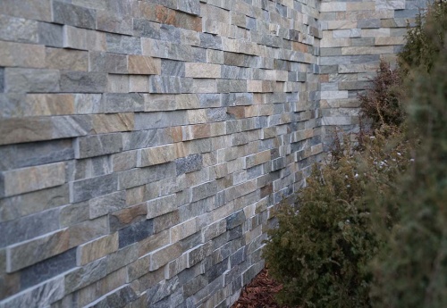 Плитка пилёная златолит Уральский для фасада купить в Саратовской области